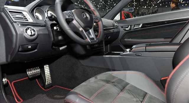 Stand Mercedes-Benz al Salone di Ginevra 2013