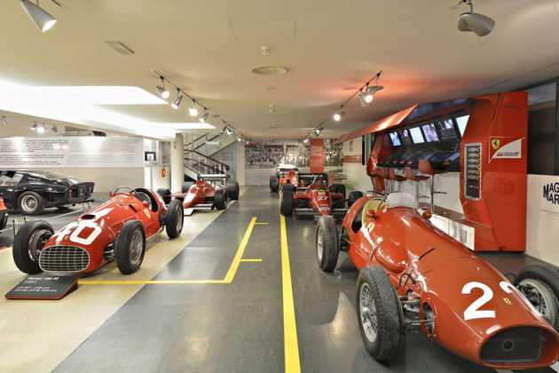 Mostra Ferrari Supercar
