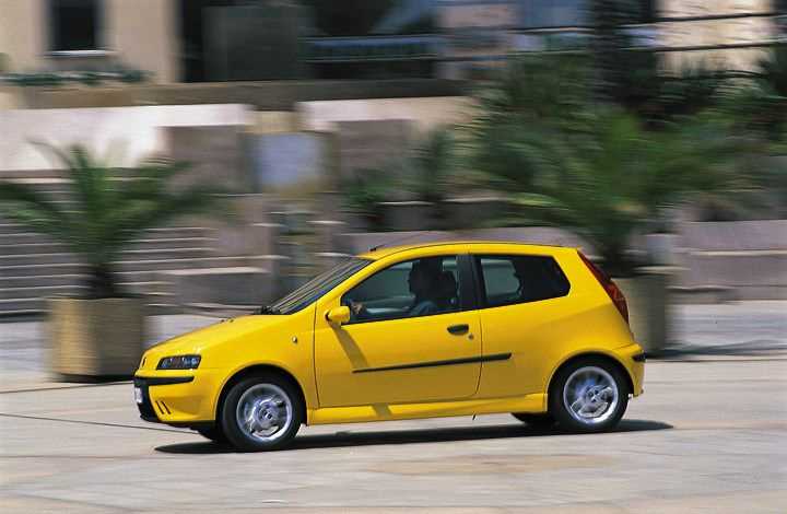 Fiat Punto compie 20 anni