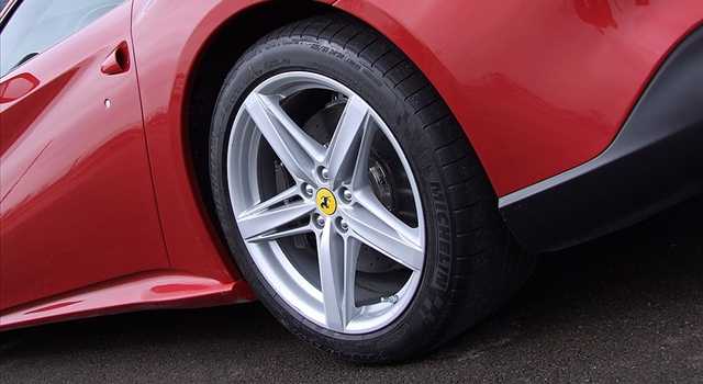 Ferrari F12 Berlinetta: la prova su strada