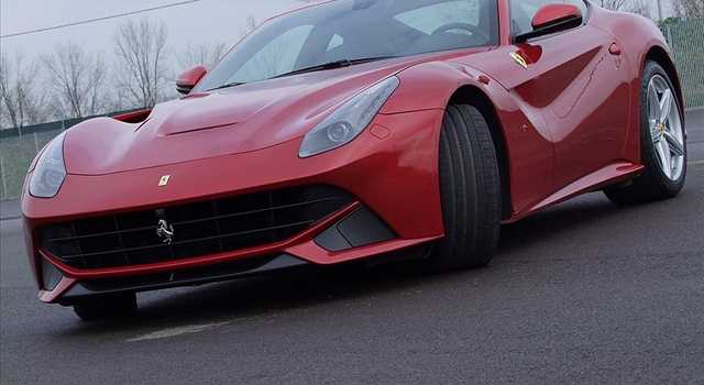 Ferrari F12 Berlinetta: la prova su strada