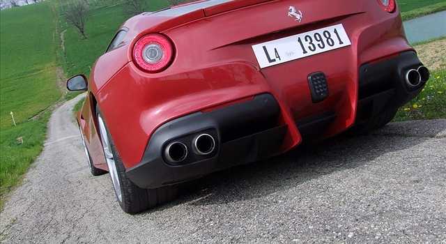 Ferrari F12 Berlinetta: la prova su strada