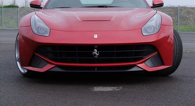 Ferrari F12 Berlinetta: la prova su strada