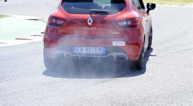 Renault Clio RS: la prova su strada e in pista