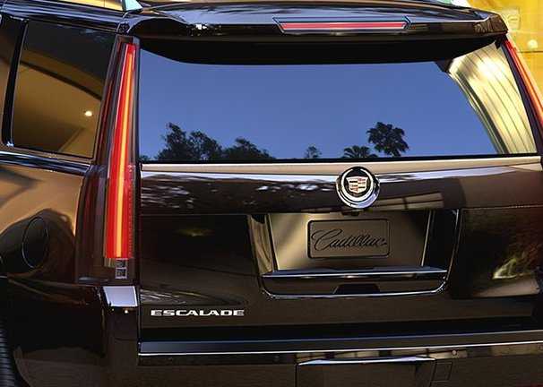 Cadillac Escalade MY 2015: immagini ufficiali