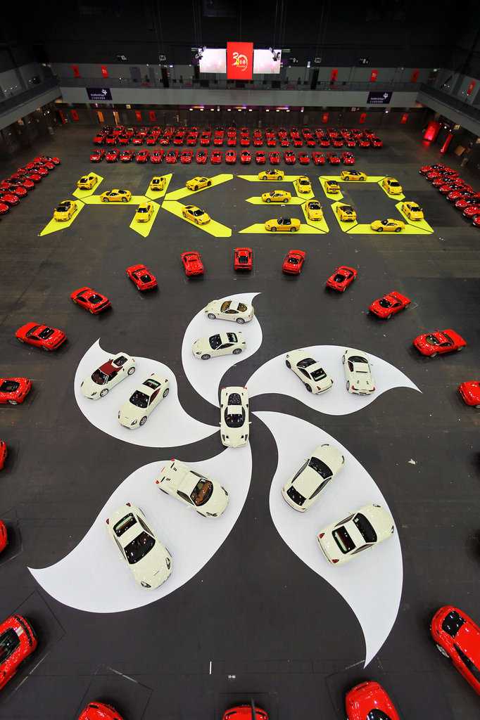 Ferrari: festa per i 30 anni ad Hong Kong