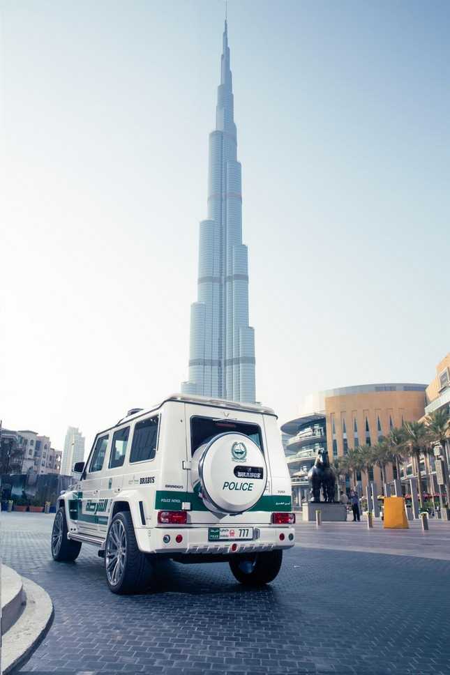 Brabus B63S-700 Widestar  per la Polizia di Dubai