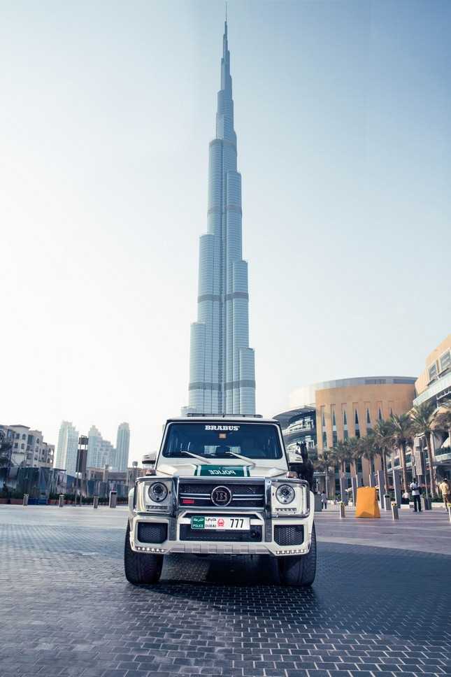 Brabus B63S-700 Widestar  per la Polizia di Dubai
