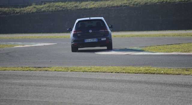 Volkswagen Golf GTD la prova su strada