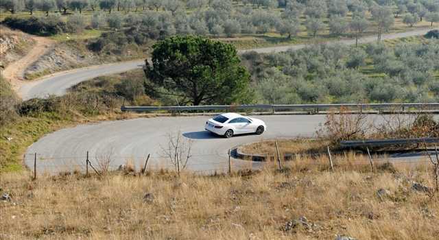 Mercedes Classe E Coupé 220 CDI Sport: la prova su strada