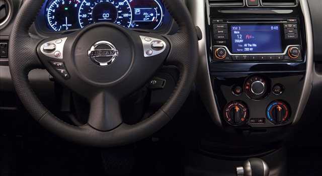 Nissan Versa Note SR 2014