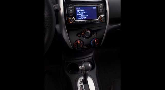 Nissan Versa Note SR 2014