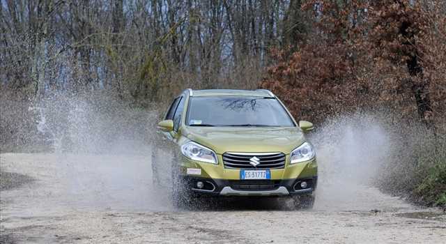 Suzuki SX4 S-Cross: la prova su strada