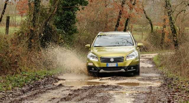 Suzuki SX4 S-Cross: la prova su strada
