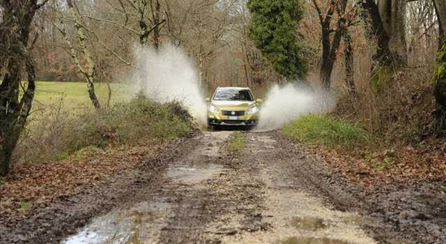 Suzuki SX4 S-Cross: la prova su strada