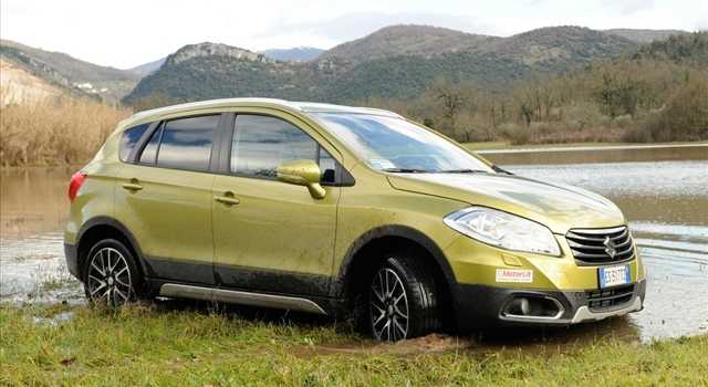 Suzuki SX4 S-Cross: la prova su strada