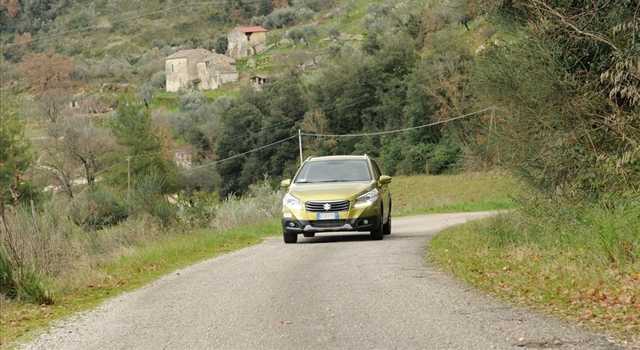 Suzuki SX4 S-Cross: la prova su strada