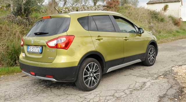 Suzuki SX4 S-Cross: la prova su strada