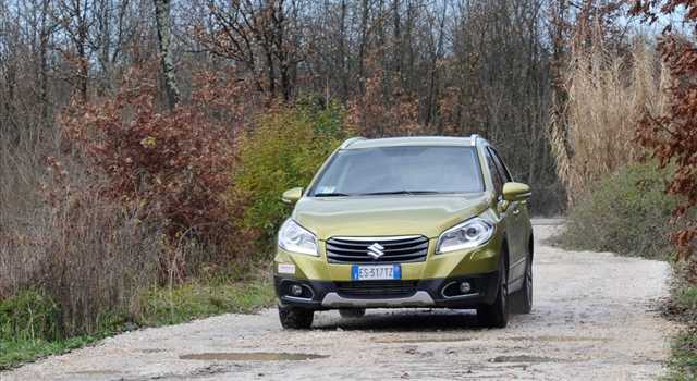 Suzuki SX4 S-Cross: la prova su strada