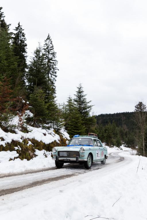 Rallye Neige et Glace 2014 con la Peugeot 404 del 1961