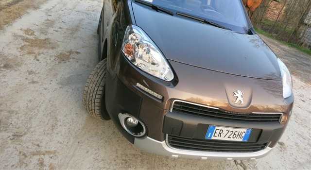 Peugeot Partner Tepee Dangel Endurance Outdoor, prova su strada