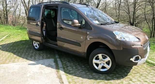 Peugeot Partner Tepee Dangel Endurance Outdoor, prova su strada