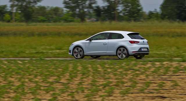 SEAT Leon Cupra: primo contatto