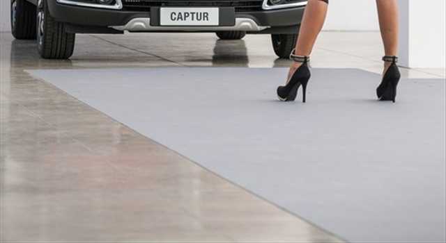 Renault Captur Project Runway