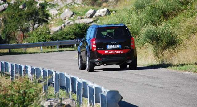 Mahindra XUV500 FWD: la prova su strada