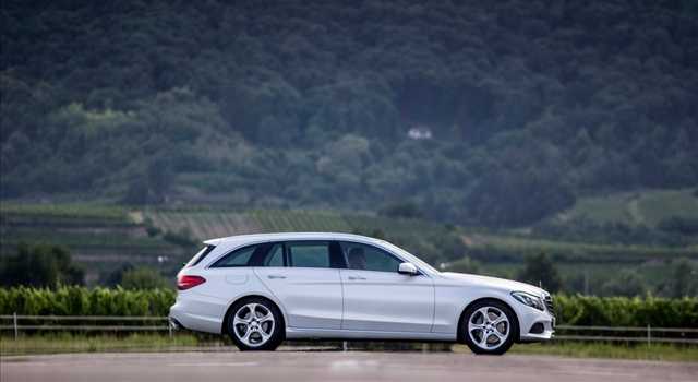 Nuova Mercedes Classe C Station Wagon: immagini ufficiali