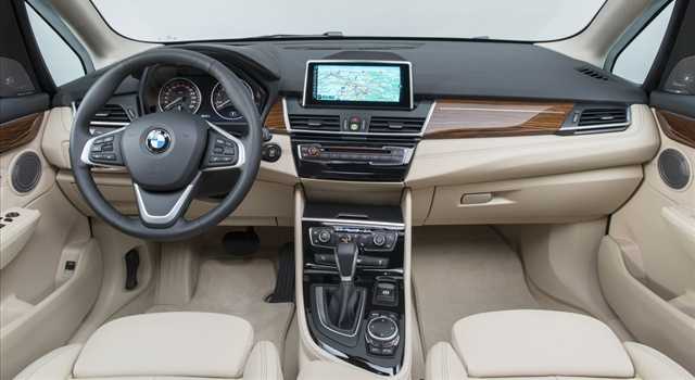 BMW Serie 2 Active Tourer: nuove immagini