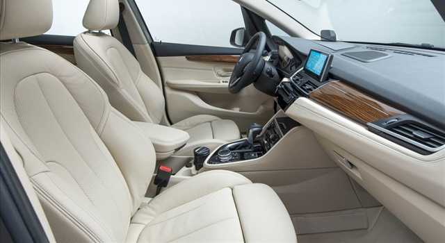 BMW Serie 2 Active Tourer: nuove immagini