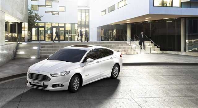 Ford Mondeo 2014: foto ufficiali