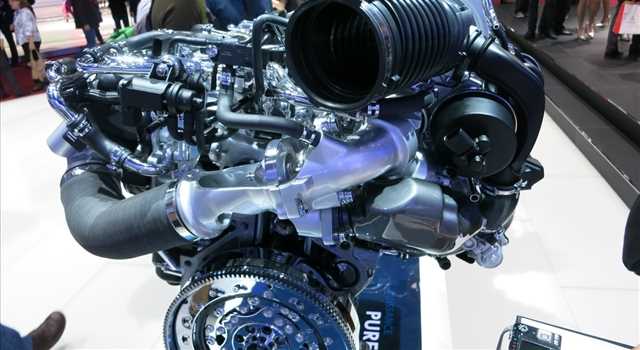 Volkswagen, motorizzazioni al Salone di Parigi 2014