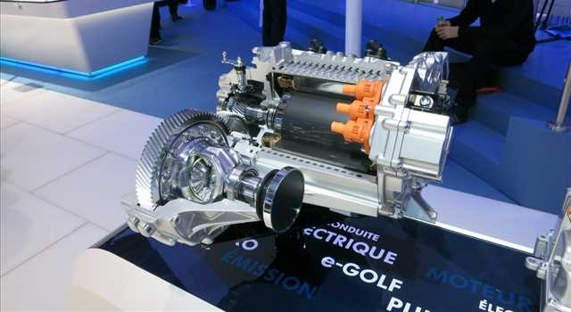 Volkswagen, motorizzazioni al Salone di Parigi 2014