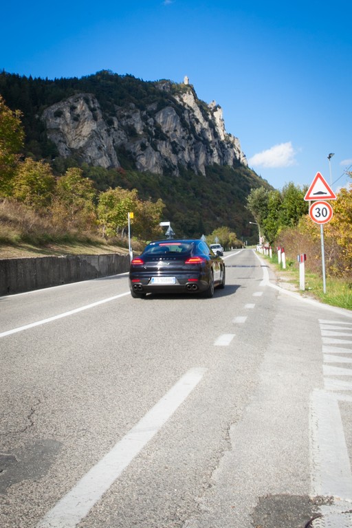 Porsche: 24 Ore Panamera S-E Hybrid