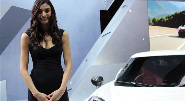 Le ragazze del Salone di Detroit 2015