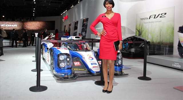 Le ragazze del Salone di Detroit 2015