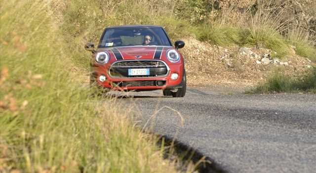 MINI Cooper S 5 porte