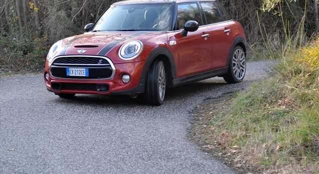 MINI Cooper S 5 porte