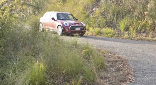 MINI Cooper S 5 porte
