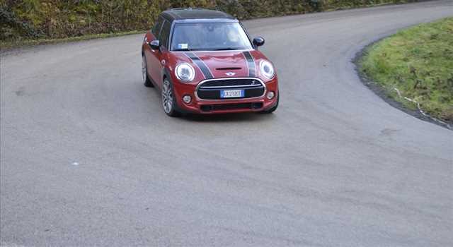 MINI Cooper S 5 porte