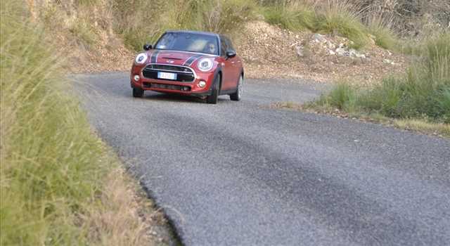 MINI Cooper S 5 porte