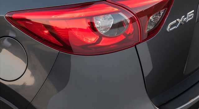 Mazda CX-5 2015: le immagini ufficiali