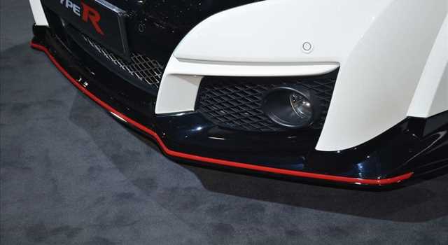 Honda Civic Type-R al Salone di Ginevra 2015