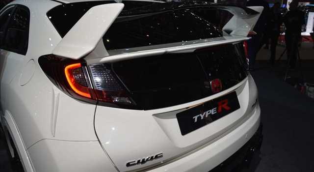 Honda Civic Type-R al Salone di Ginevra 2015