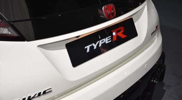 Honda Civic Type-R al Salone di Ginevra 2015