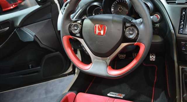 Honda Civic Type-R al Salone di Ginevra 2015