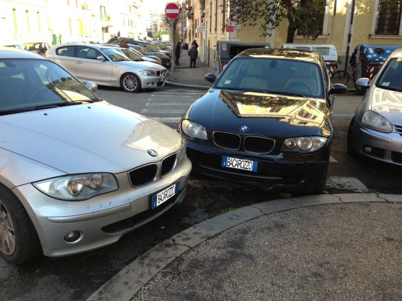 I parcheggi più assurdi di Roma