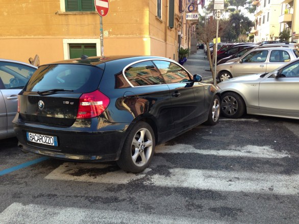 I parcheggi più assurdi di Roma